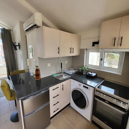 Vivere Terrace Seaside Kalamata Faraí