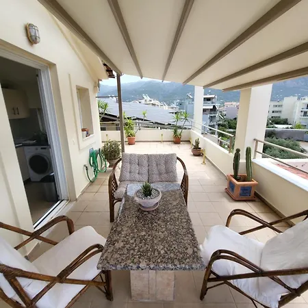 Vivere Terrace Seaside Kalamata *