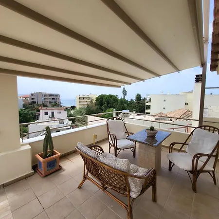 Vivere Terrace Seaside Kalamata *