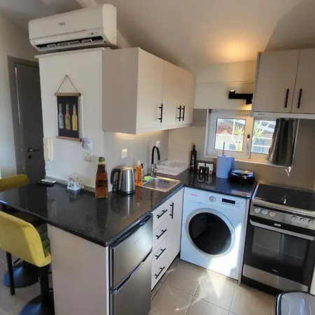 Vivere Terrace Seaside Kalamata Faraí